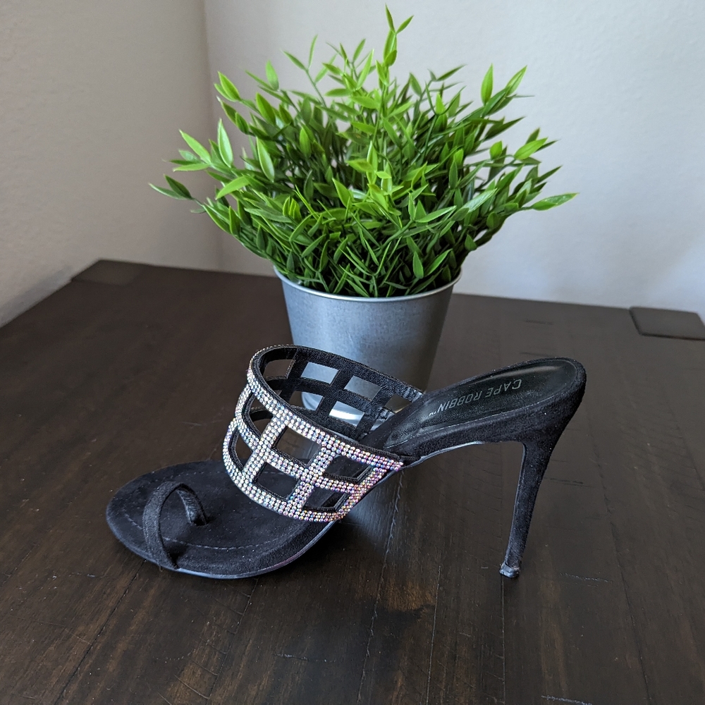 Cape Robbin Black Heel with Rhinestone Design